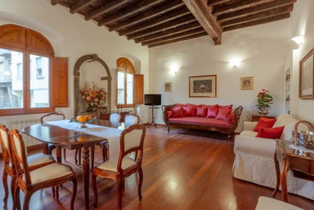 דירות פירנצה Elegant Ramaglianti Flat -Santo Spirito District מראה חיצוני תמונה